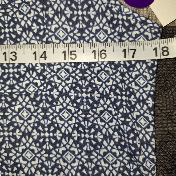 LIZ CLAIBORNE Womens Henley Tank Blue White Petite Small NWT - Picture 8 of 9